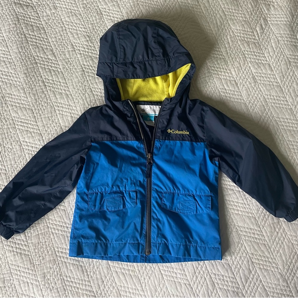 Columbia Lightweight Zip up Coat, Boys 3T